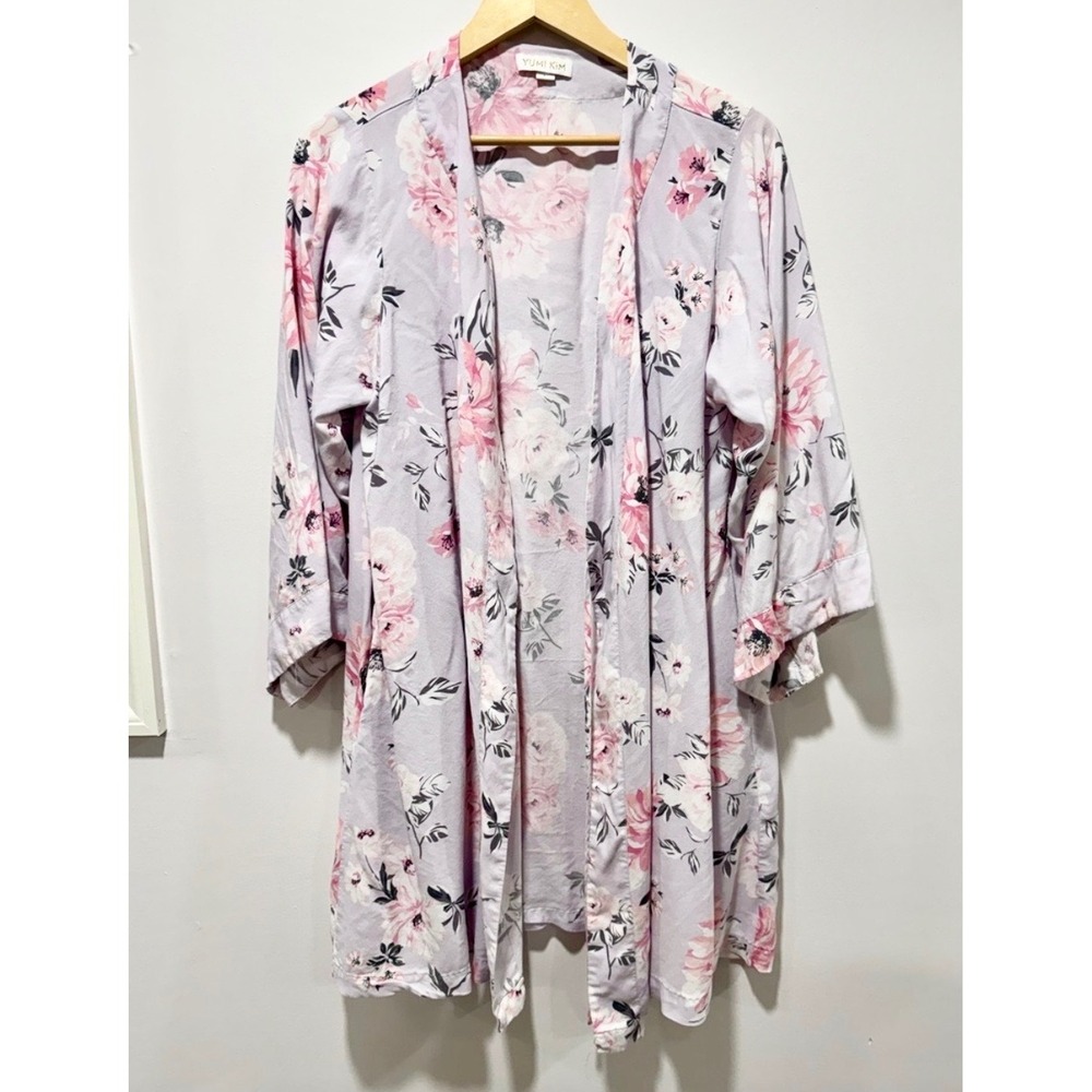 Yumi Kim Floral Kimono Robe Lavender Pink Peony 3/4 Sleeve Open Front Size Large
